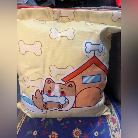 Corgi Novelty pillow filled with 8 mini corgis !!! NWOT - Picture 2 of 5